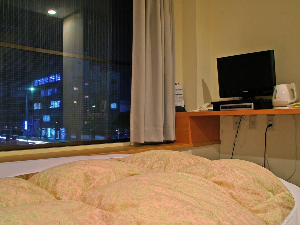 Business Hotel Sakigake Honkan Himeji Esterno foto